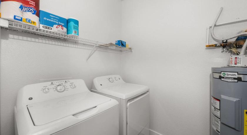 피닉스 (AZ) 2BR Getaway near Thompson Peak with Pool & Parking 4성급 숙소 객실