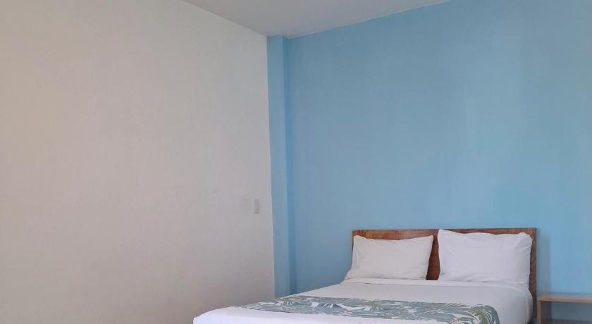 Image of Standard Double Room with Shared Bathroom 3