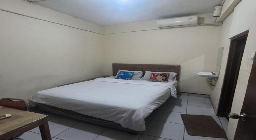 Hotel Cemara Gading - image 14