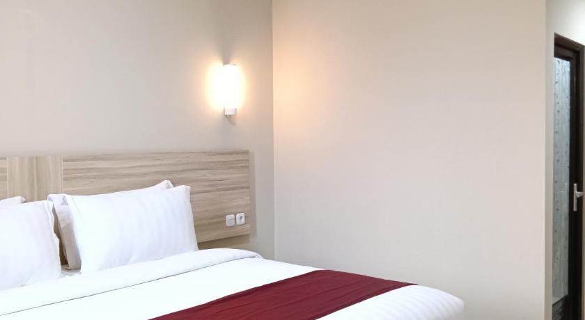 Image of Double Room with Window 1