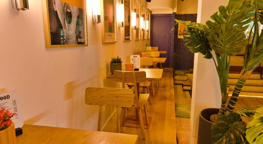 De Lola Podshotel - image 7