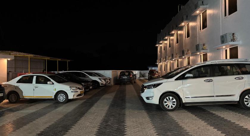 ラメシュワラム Hotel Saesha International 3つ星 ホテル 客室