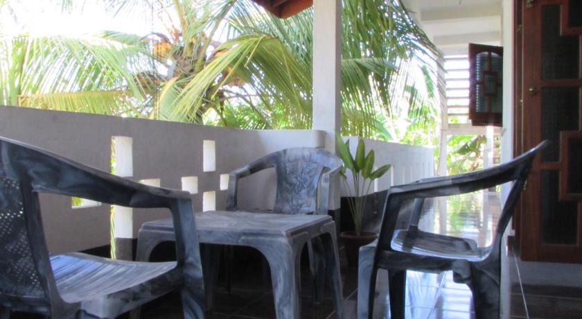 Rainbow Guest House - image 4