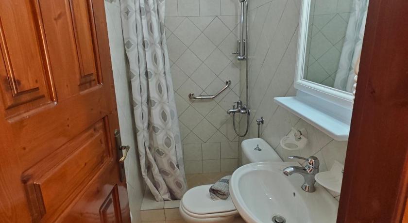 Image of Double Room with Sea View 9