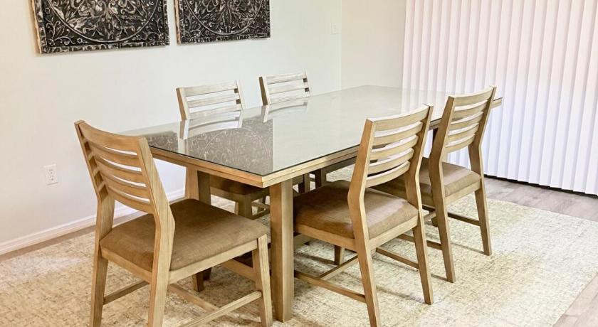 팔메토 11 Miles to Anna Maria 3BR Palmetto Near Tampa Bay 3성급 숙소 레스토랑