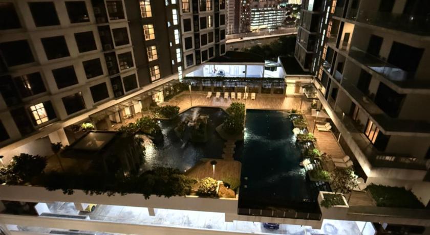 KLCC Apartment Summer Suites By CozyNest - main image