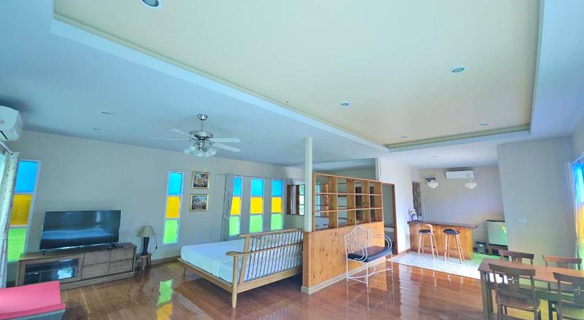 Image of Triple Room 0