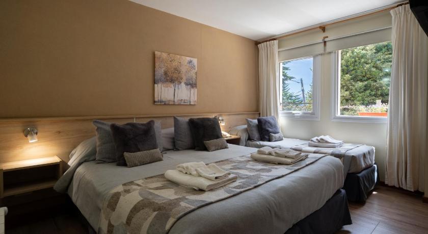Image of Standard Triple Room 4