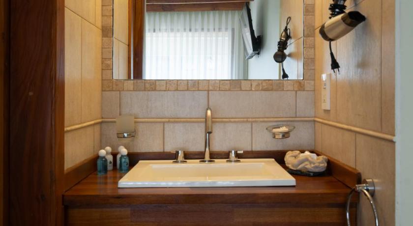 Image of Standard Double Room 2