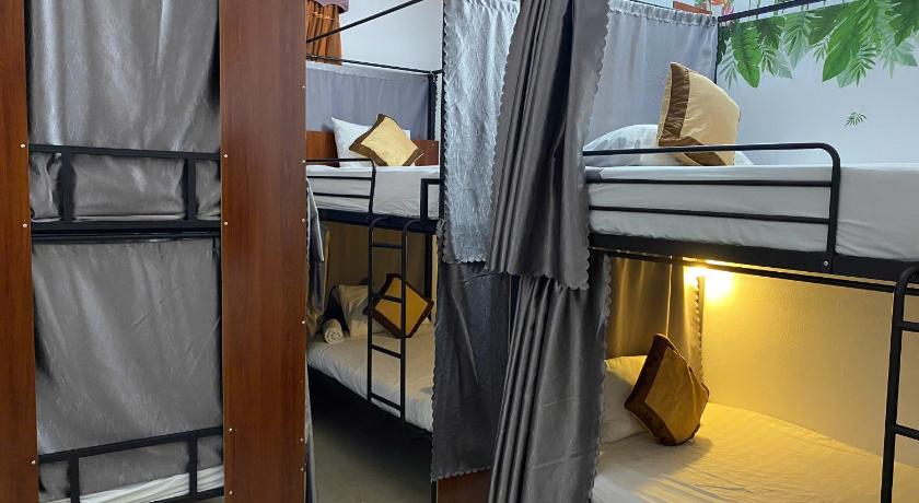 Image of Bed in 6-Bed Dormitory Room 1