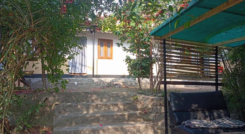 The office bar — Pokhara (3)