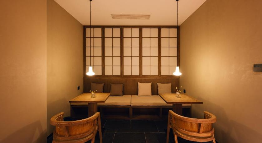 스옌 Wudang Mountain Yunwai Mountain Residence Qiongtan Scenic Area Store 호텔 객실