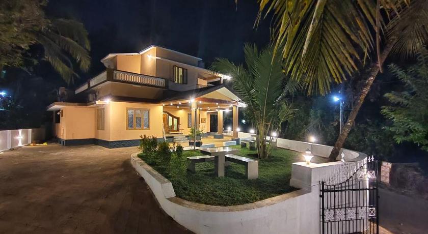 Dreamland kizhunna beach homestay