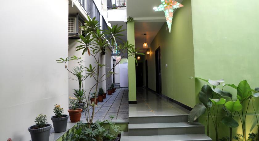 THE SUNSET BAY – Cochin, IN
