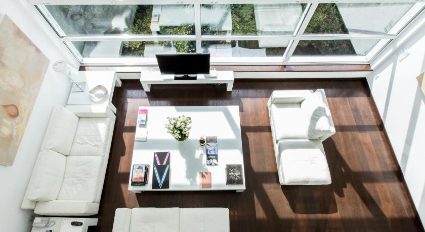 Image of Presidential Suite 8