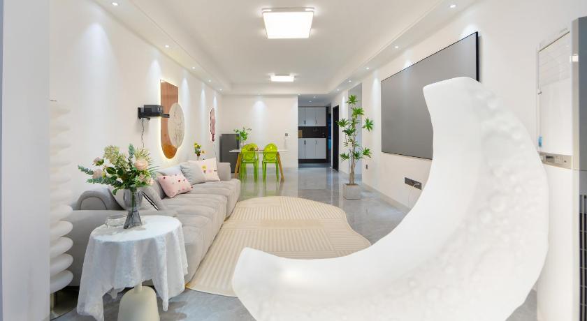 Zhangjiajie Zhangjiajie Local Vibe Downtown Guesthouse & 2 consecutive nights include 1 free pick-up &Free Kitch Hotel exterior