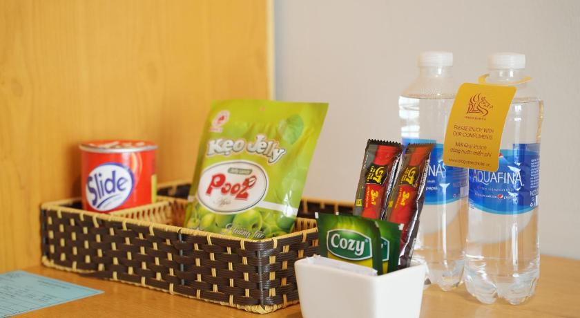 Image of Studio with 2 Single Beds 13