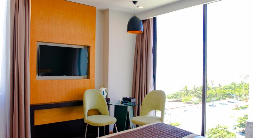 Image of Studio Double Room with Sea View 5