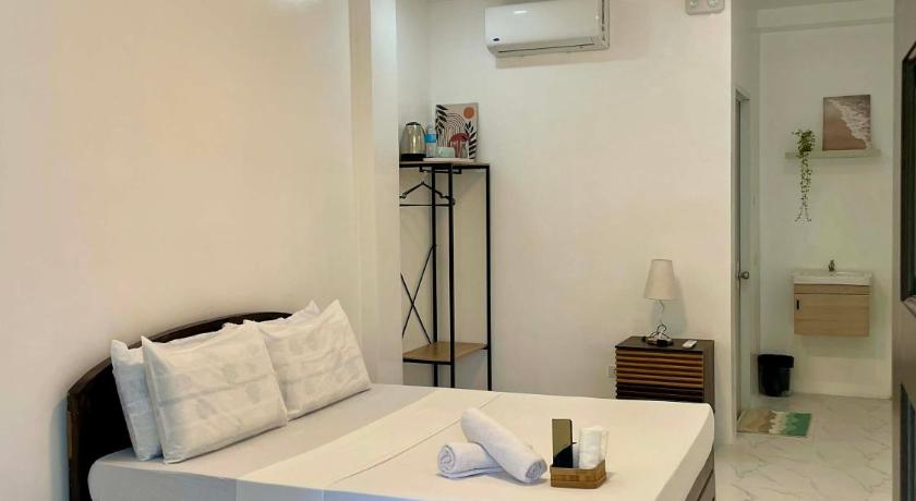 セブ La Concepcion Cove Garden Resort 4つ星 ゲストハウス 外観