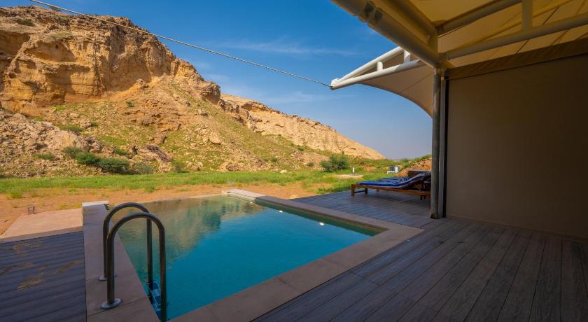 Image of 2-Bedroom Tent with Pool 8