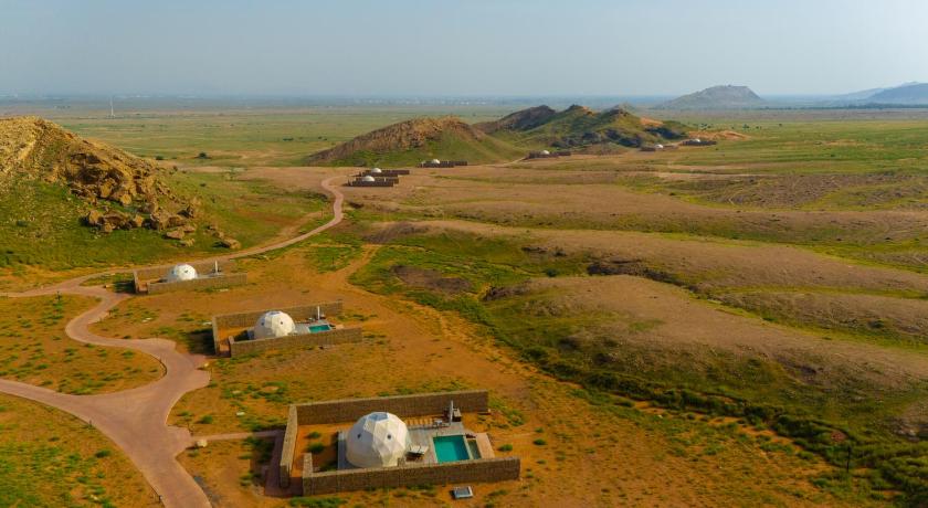 Image of Dome Twin Tent with Pool 14