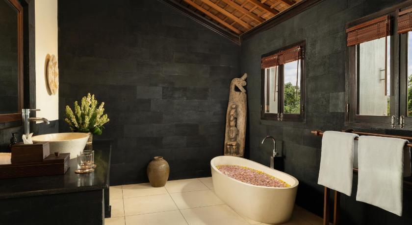 Villa Leona Ubud - image 15