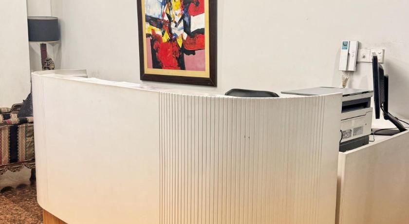 Reina Boutique Hotel – Islamabad, OH