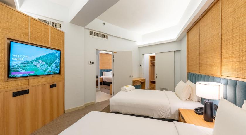Image of Family Room 1