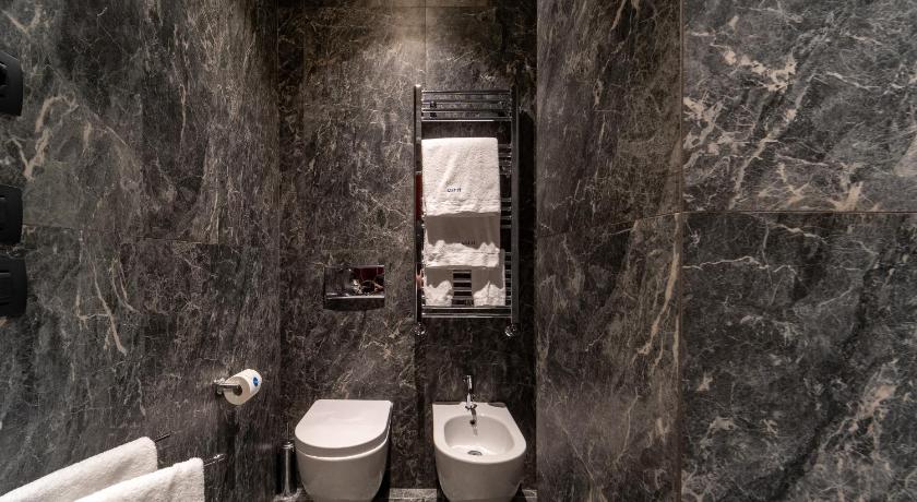 Image of Deluxe Room 12