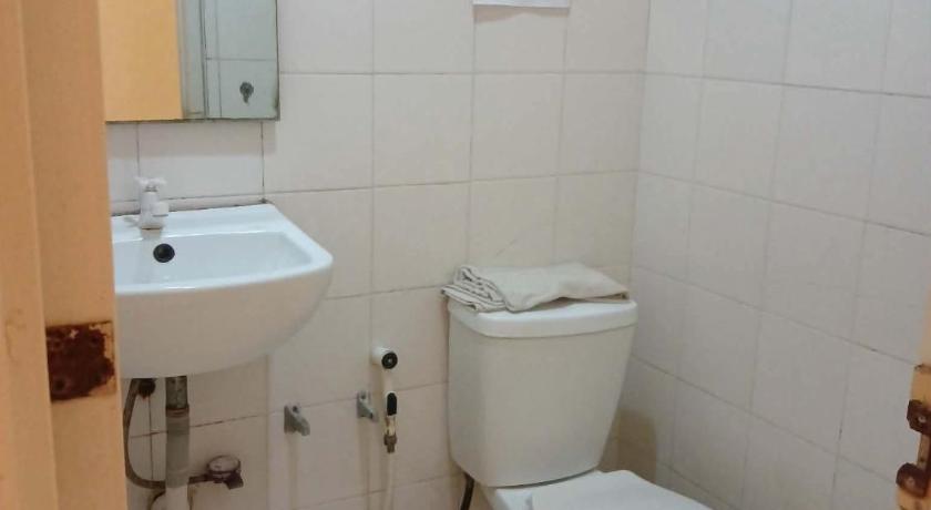 Image of Standard small double 4