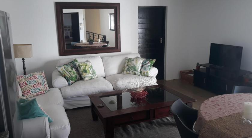 Tradewinds Guest House - image 7