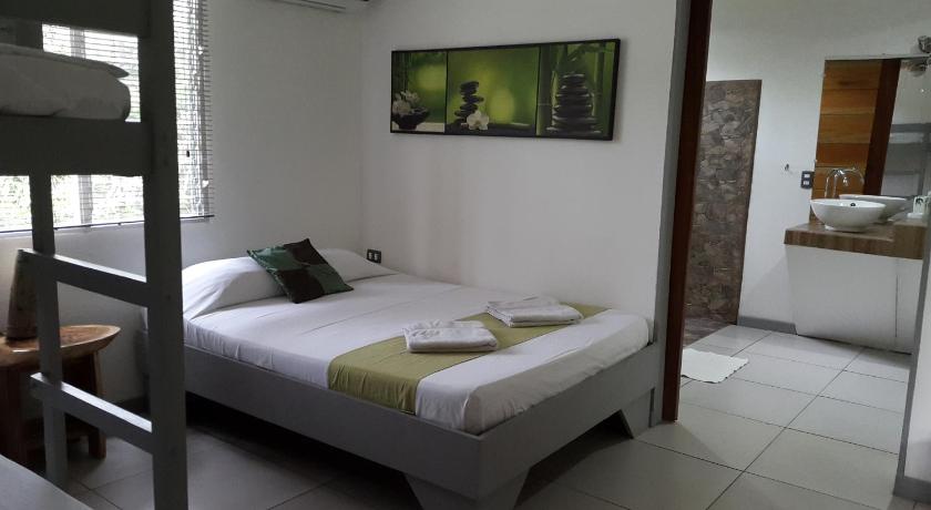Image of Deluxe Family Room 0
