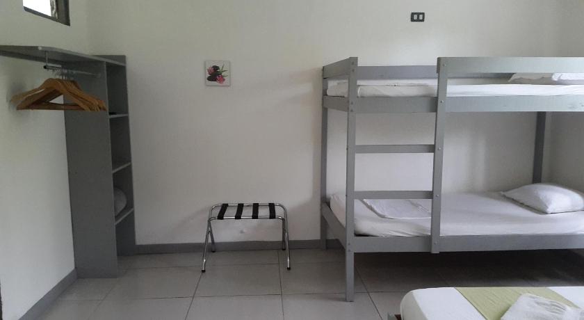 Image of Deluxe Family Room 6