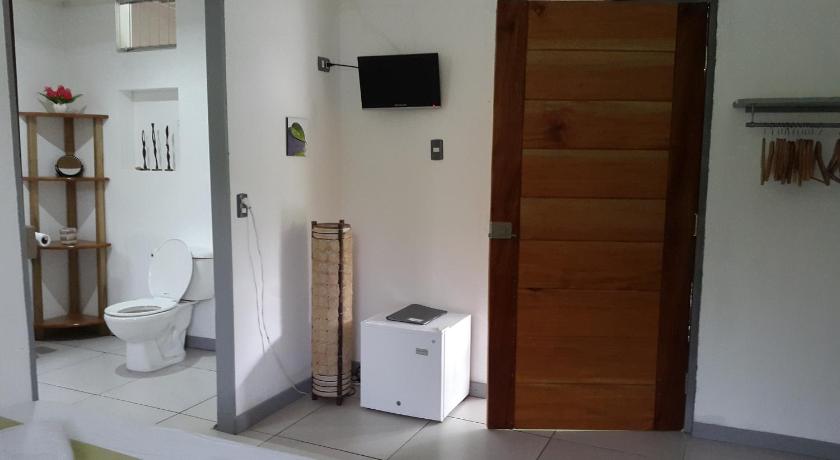 Image of Deluxe Family Room 7