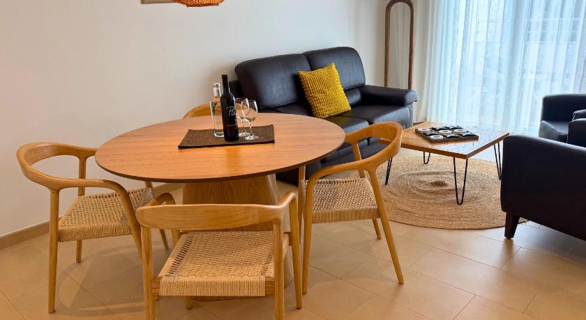 Image of Two-Bedroom Apartment with Balcony 3