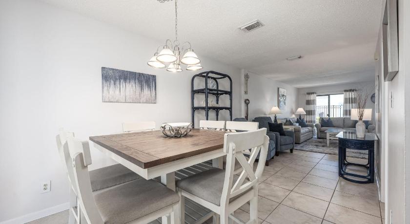 Image of Apartment 7
