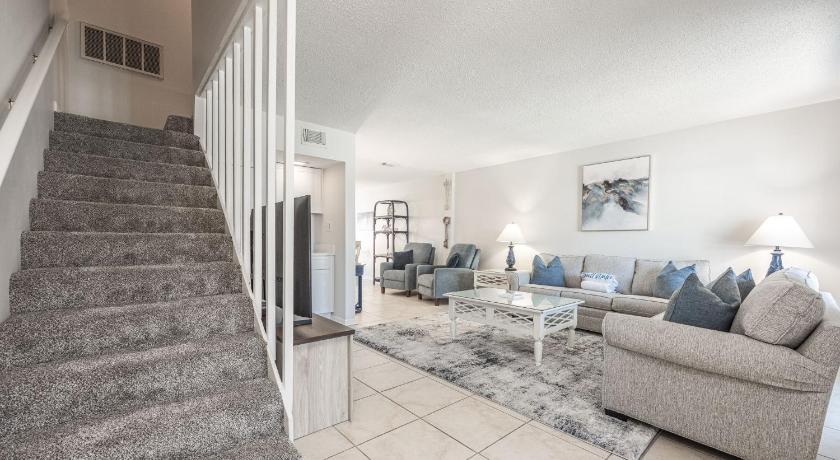 Image of Apartment 5