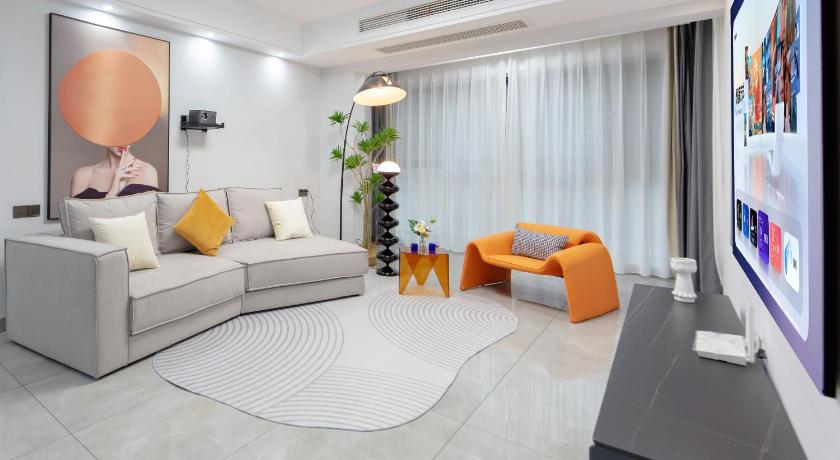 Zhangjiajie Zhangjiajie Local Vibe Downtown Guesthouse & 2 consecutive nights include 1 free pick-up &Free Kitch Hotel lobby