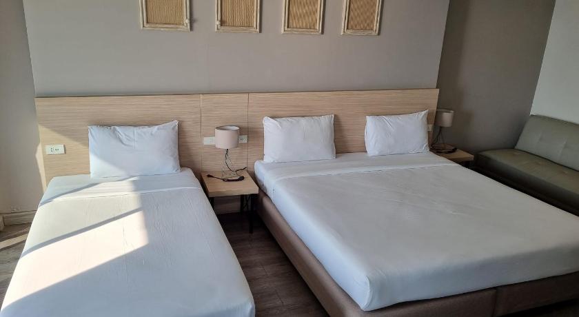 Image of Deluxe Room 14