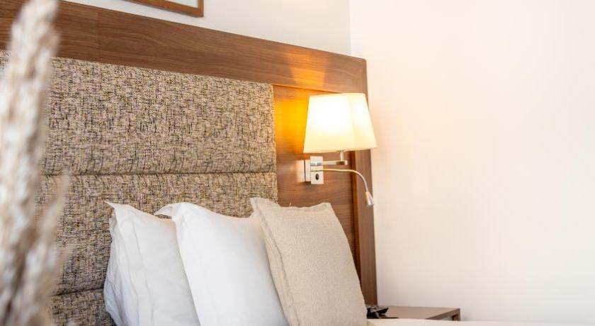 Image de Deluxe Room Twin Bed City View 4
