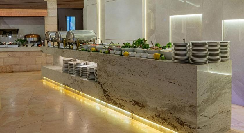 Crowne Plaza Resort Petra By IHG - image 10