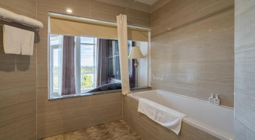 Image of Deluxe Double Room 5