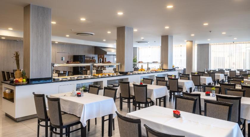 塞图巴尔 Hotel Cristal Setúbal 4星级 酒店 餐厅