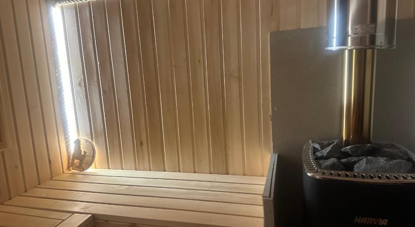 자코파네 Apartamenty 1000m npm Murzasichle 3성급 게스트하우스 수영장