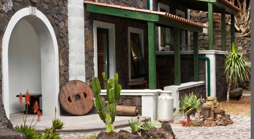 ラジェスドピコ Aldeia da Fonte Hotel 4つ星 ホテル プール