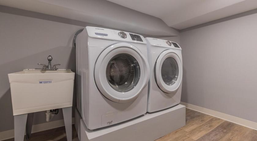 필라델피아 (PA) University City Executive Modern 3BR 2BA Within 5 min to Drexel, University of Pennsylvania, & Child 4성급 숙소 스위트룸