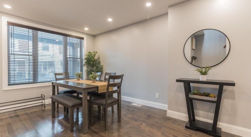 필라델피아 (PA) University City Executive Modern 3BR 2BA Within 5 min to Drexel, University of Pennsylvania, & Child 4성급 숙소 객실