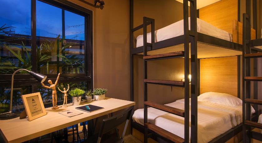 Image of Quadruple Room with Private Bathroom 3