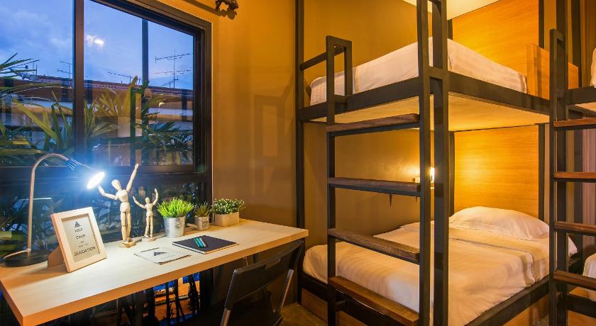 Image of Bed in 6-Bed Mixed Dormitory Room 9