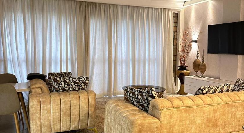 LuX EXECUTIVE 2 BEDROOM